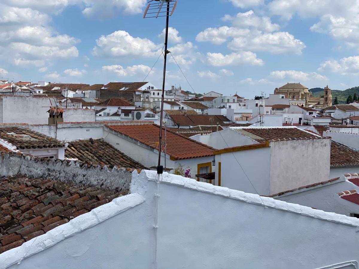 Апартаменты Apartamento Rural Casa Monte Казалла де ла Сиерра Экстерьер фото