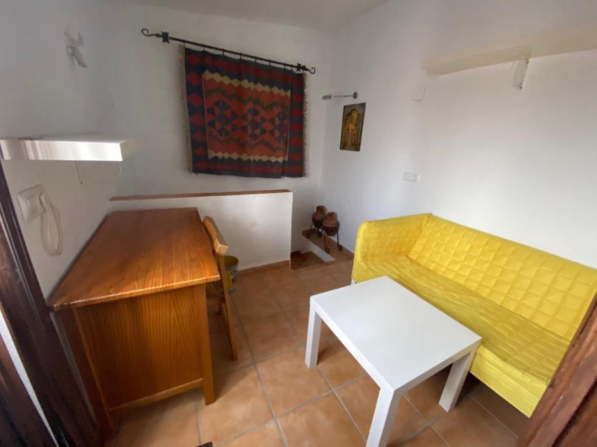 Апартаменты Apartamento Rural Casa Monte Казалла де ла Сиерра Экстерьер фото