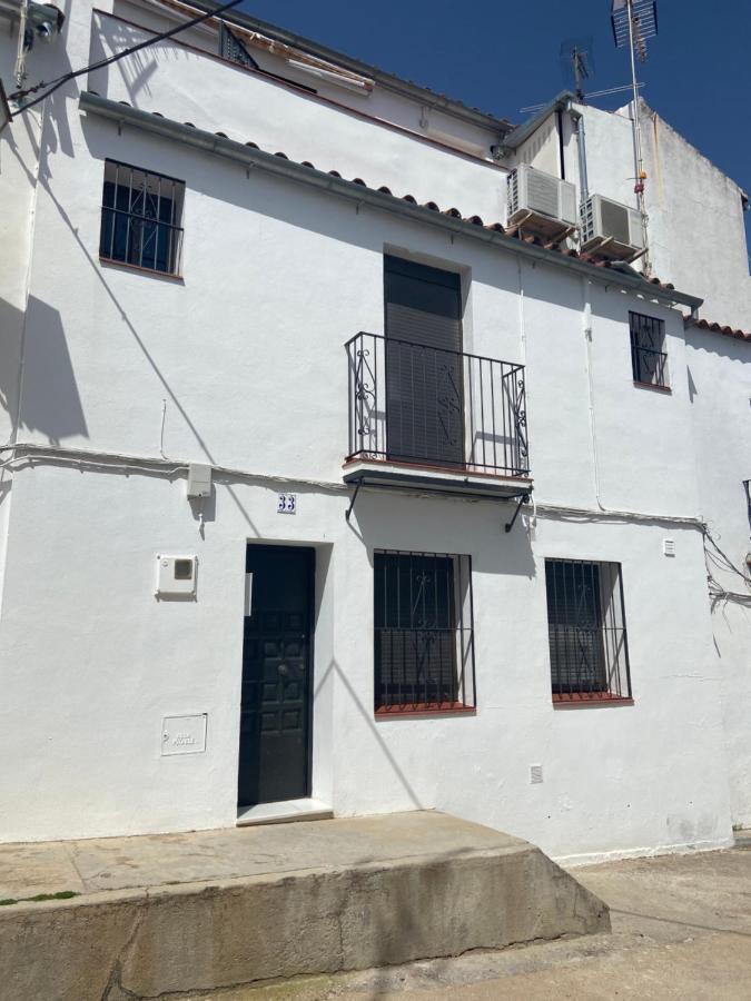 Апартаменты Apartamento Rural Casa Monte Казалла де ла Сиерра Экстерьер фото